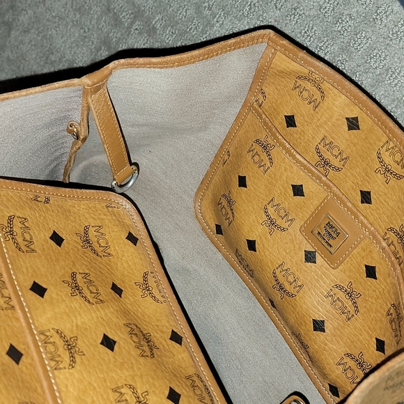 Bag very good condition 👏 👌 ❤MCM - Picture 3 of 4